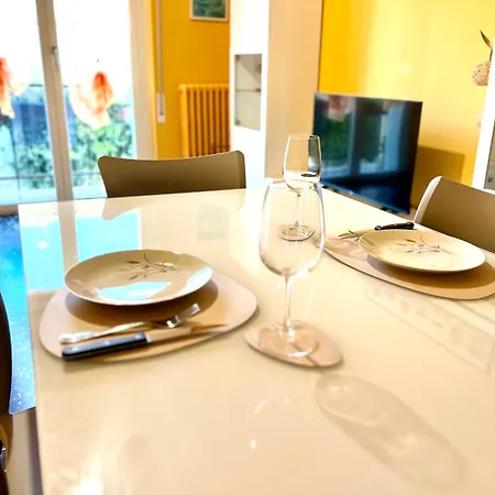 Apartman La Stella Marina - 150 Metri Dal Mare Con Box Auto Spotorno