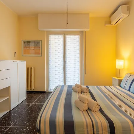 La Stella Marina -150 Metri Dal Mare Con Box Auto Apartament Spotorno