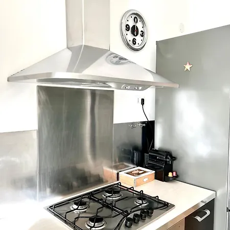 La Stella Marina - 150 Metri Dal Mare Con Box Auto Διαμέρισμα Spotorno